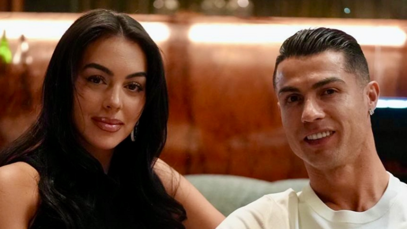 من أغلى العقارات.. رونالدو يشتري منزلا فخما في وطنه (صور)