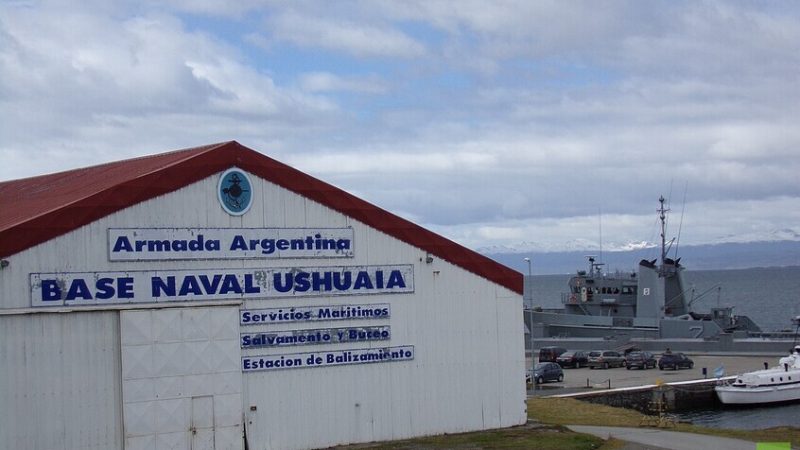 معارضون أرجنتينيون يحذرون من أطماع أمريكية في أوشوايا بوابة القطب الجنوبي