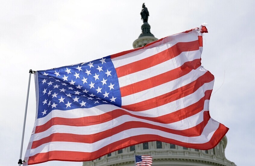 واشنطن تنفي تقرير “فايننشال تايمز” حول شرط تقديم ضمانات أمنية لأوكرانيا