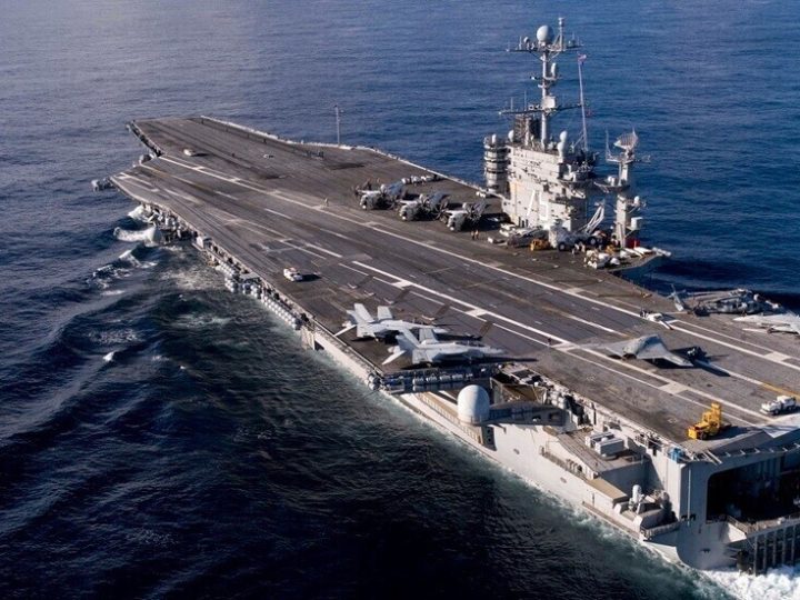 وسط توترات مع إيران.. القيادة المركزية الأمريكية تجري مناورات في الشرق الأوسط