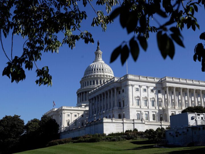 “ألقى عليها مادة مجهولة”.. نائبة أمريكية من أصول عربية تنجو من هجوم في مينيابوليس