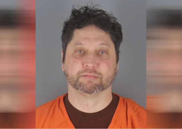 اعتقال المتهم بالاعتداء على النائبة إلهان عمر في مينيابوليس (صورة)