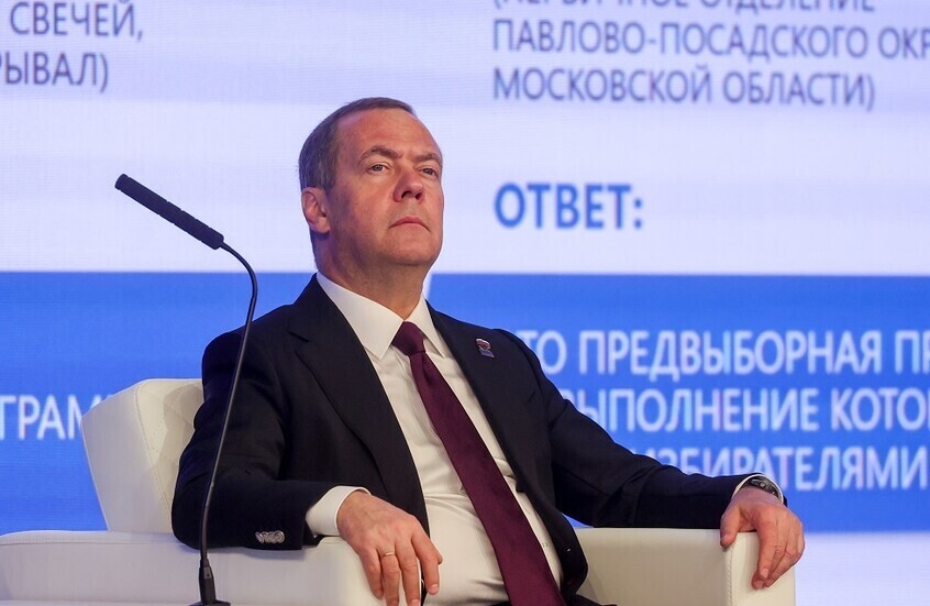 مدفيديف: من المستحيل العيش في أوروبا بسبب الطوابير للحصول على الوثائق الرسمية