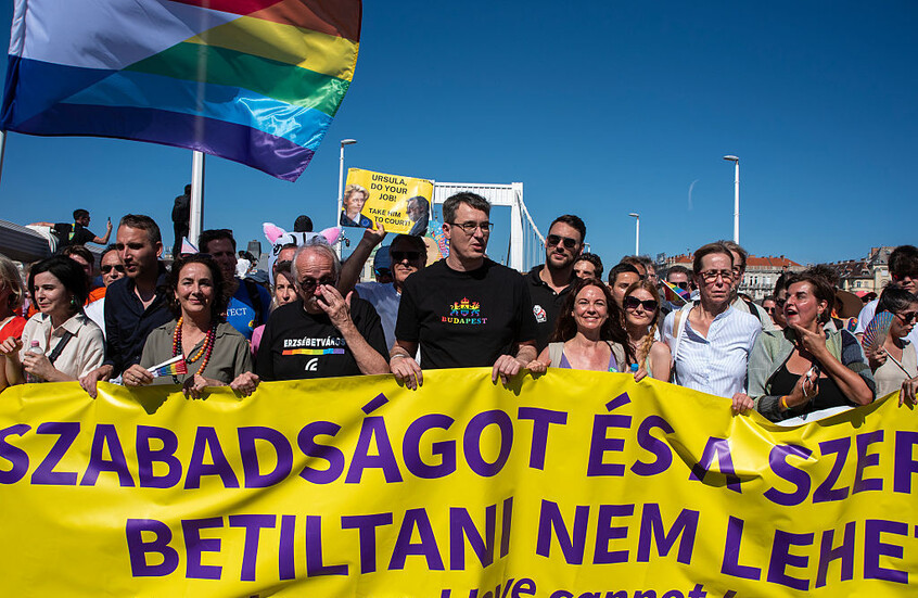 هنغاريا.. اتهام عمدة بودابست بسبب تنظيم مسيرة الفخر رغم الحظر الرسمي