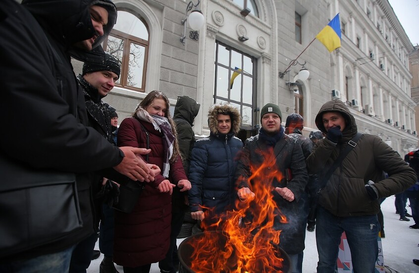 موقع: تباهي أوكرانيا أمام الغرب بإثارة حرب الطاقة مع روسيا انتهى بالخيبة