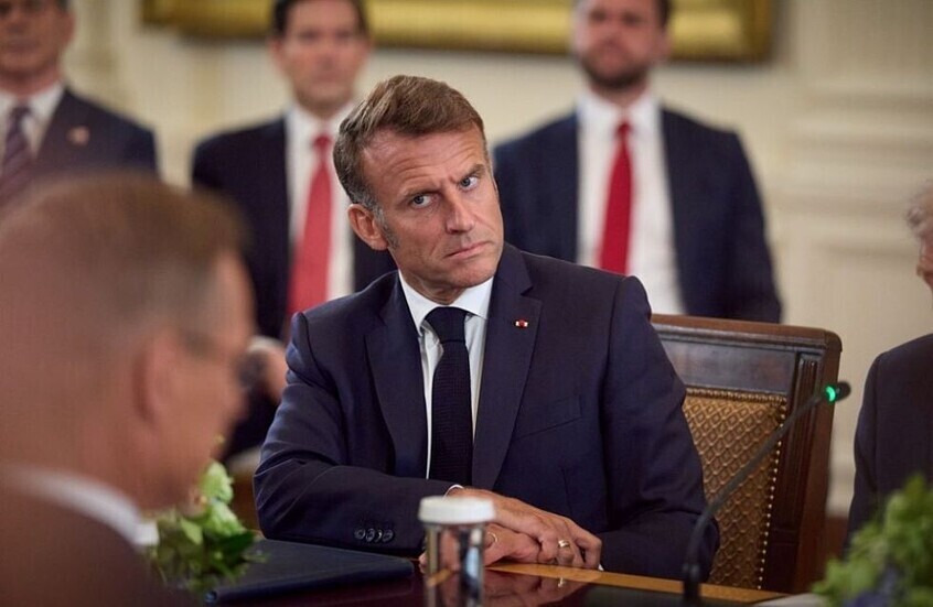 ماكرون يجتمع بمجلس الدفاع والأمن القومي استعدادا للانتخابات البلدية