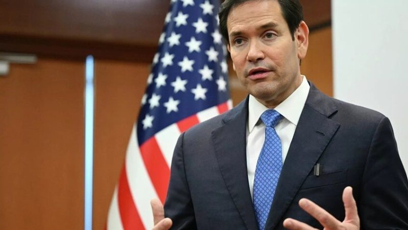 تقرير: واشنطن تشترط توقيع أوكرانيا اتفاقية سلام للحصول على ضمانات أمنية