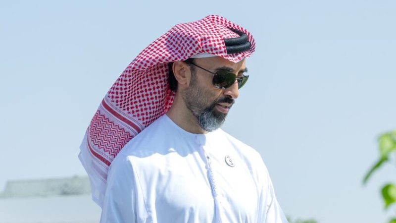 “يأتي متى شاء”.. وزير سعودي يرد على مزاعم رفض المملكة استقبال الشيخ طحنون بن زايد