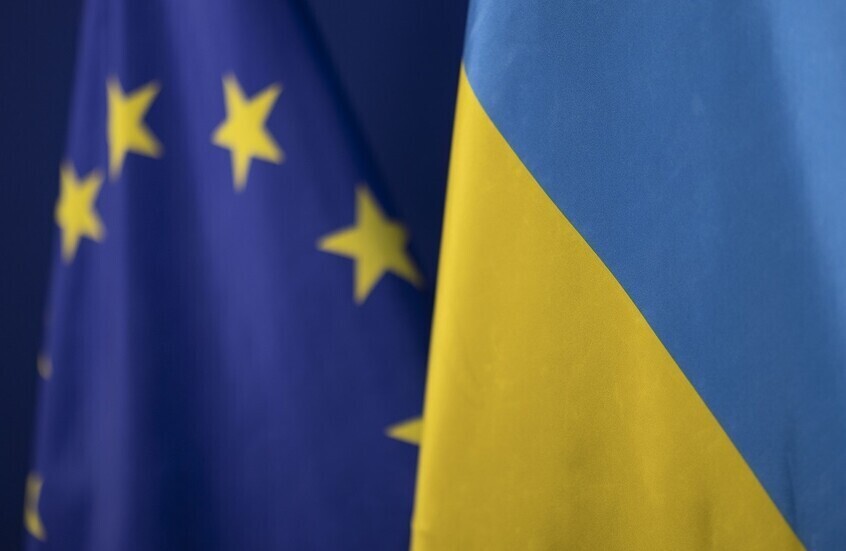 ميرتس يرد على زيلينسكي: انضمام أوكرانيا إلى الاتحاد الأوروبي بحلول 1 يناير 2027 مستبعد