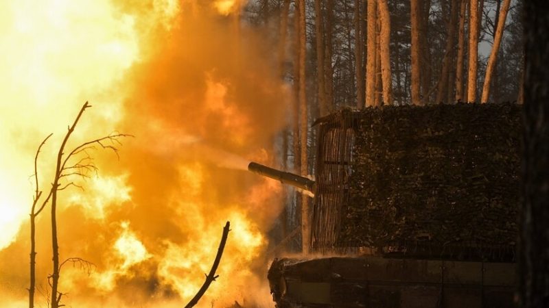 الدفاع الروسية تعلن تحرير بلدة جديدة شمال شرق أوكرانيا