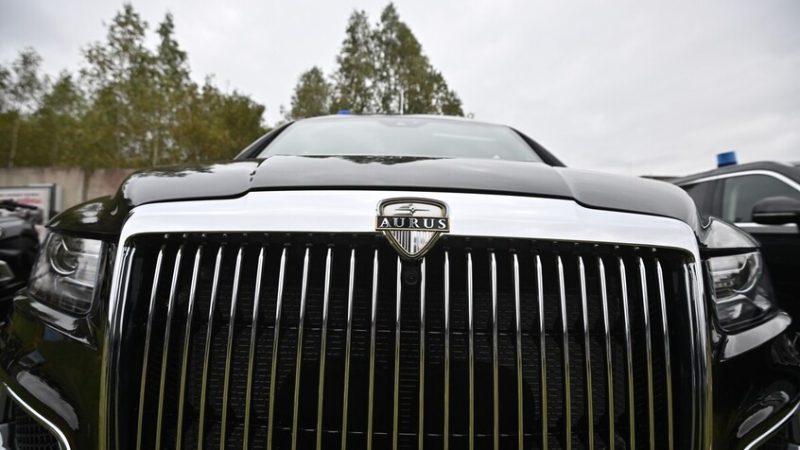 نائب رئيس الوزراء الروسي: “آوروس” المجمعة في الإمارات تتجه لدول الخليج وتقتنيها القيادة الإماراتية