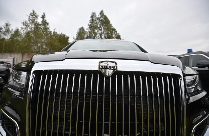 نائب رئيس الوزراء الروسي: “آوروس” المجمعة في الإمارات تتجه لدول الخليج وتقتنيها القيادة الإماراتية