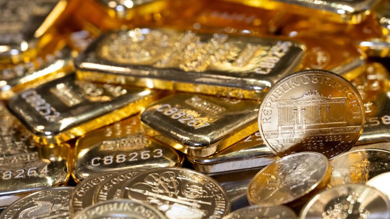 خبير يوضح السبب الرئيسي وراء الهبوط المفاجئ لسعر الذهب