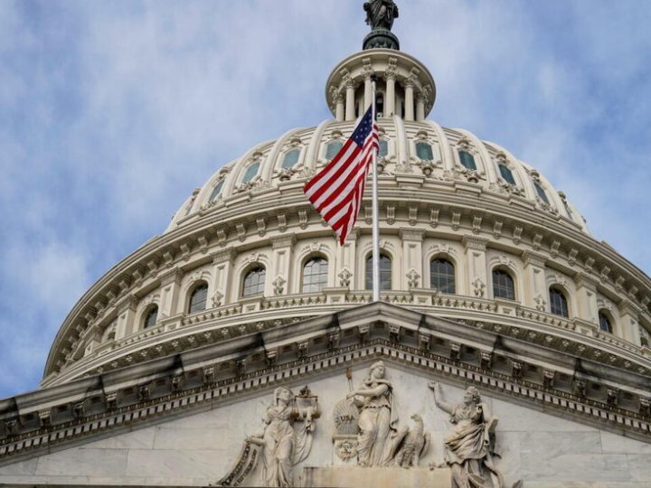 مجلس الشيوخ الأمريكي يوافق على صفقة تمويل حكومية مدعومة من ترامب