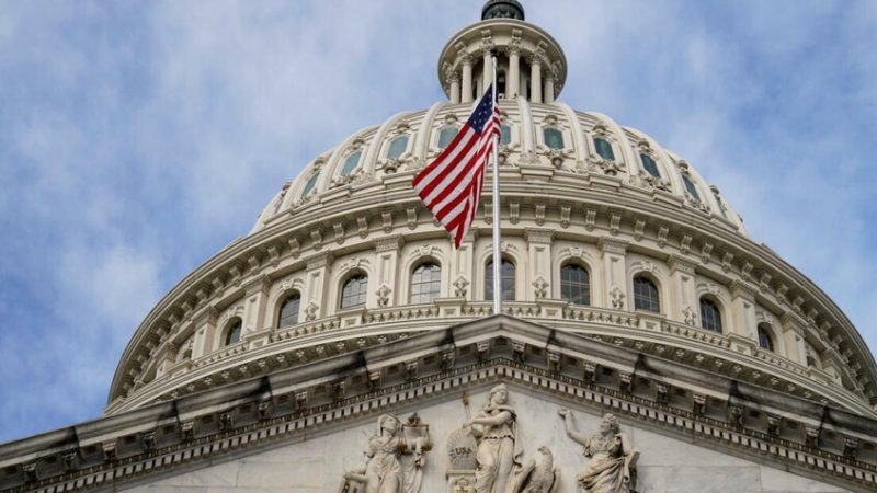 مجلس الشيوخ الأمريكي يوافق على صفقة تمويل حكومية مدعومة من ترامب
