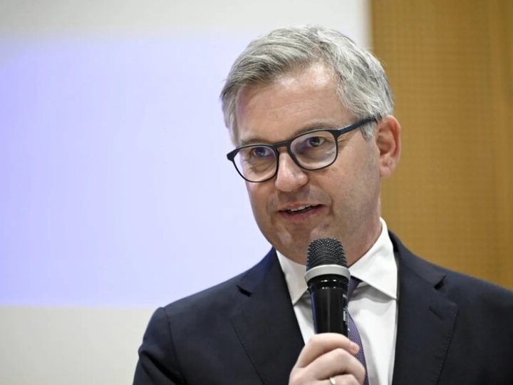 الاتحاد الأوروبي يعتزم ربط التأشيرات والتعاون بسياسة الهجرة مع دول العالم الثالث