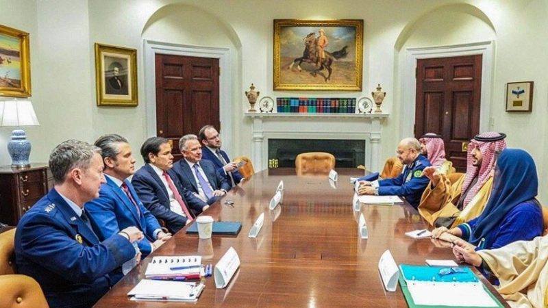 مسؤول سعودي لـ”الشرق الأوسط”: لا تغيير في موقف المملكة.. ونرفض استخدام أجوائنا أو أراضينا ضد إيران