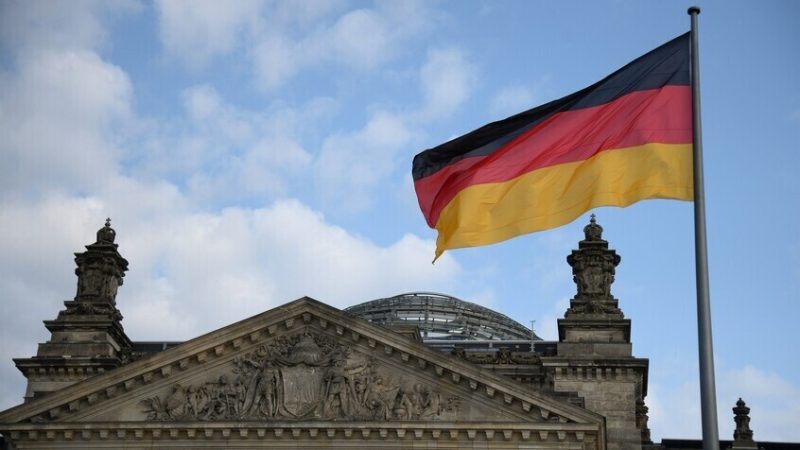 الدين العام لألمانيا يقفز 17% ويهدد الاقتصاد