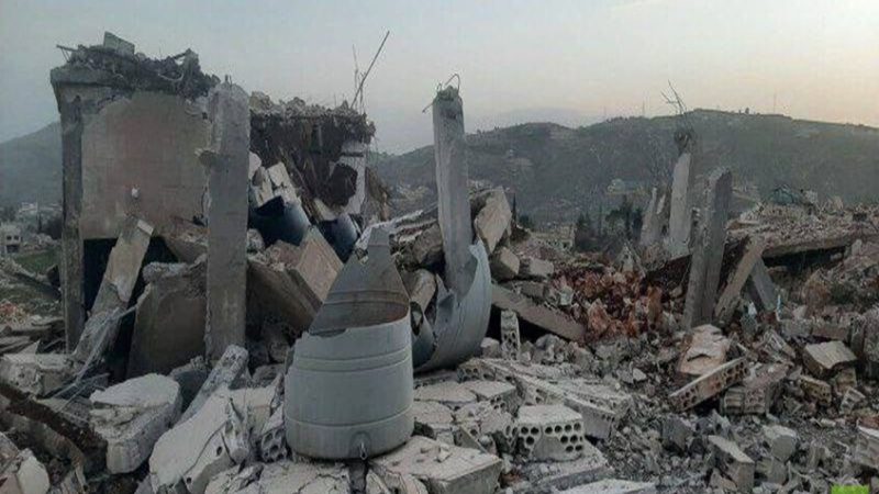 مراسلنا: توغل إسرائيلي جديد في جنوب لبنان وتفجير منزلين