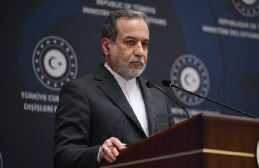 وزير الخارجية الإيراني: واثقون بإمكانية التوصل لاتفاق نووي مع واشنطن والحرب ستكون كارثة على الجميع