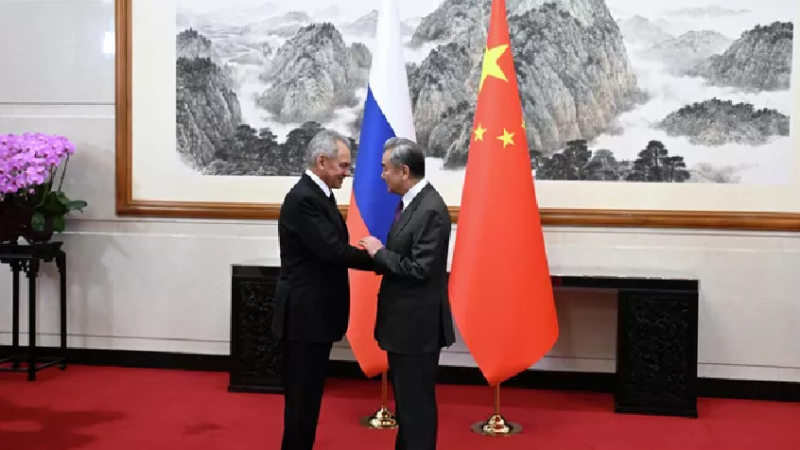 شويغو: بوتين وشي جين بينغ يجريان حوارا نشطا ومنتظما