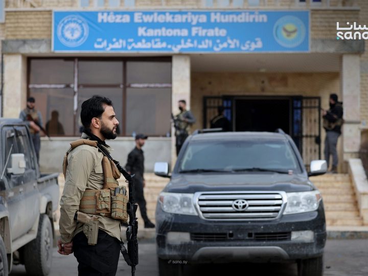 سوريا..  قائد قوى الأمن الداخلي في حلب يصل إلى مدينة عين العرب للبدء بتنفيذ الاتفاق مع “قسد”