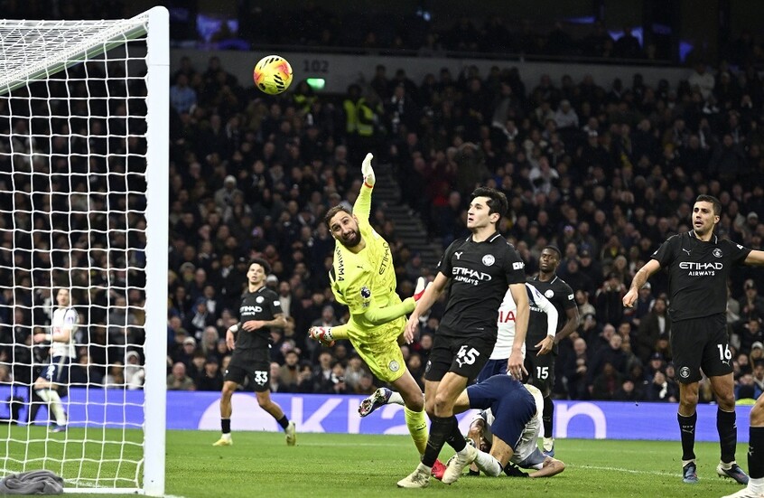 شاهد.. توتنهام يصطدم مانشستر سيتي بهدف خيالي بـ”لدغة العقرب”