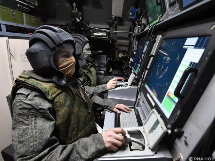 الدفاعات الجوية الروسية أسقطت نحو 700 طائرة مسيرة أوكرانية خلال الأسبوع الماضي