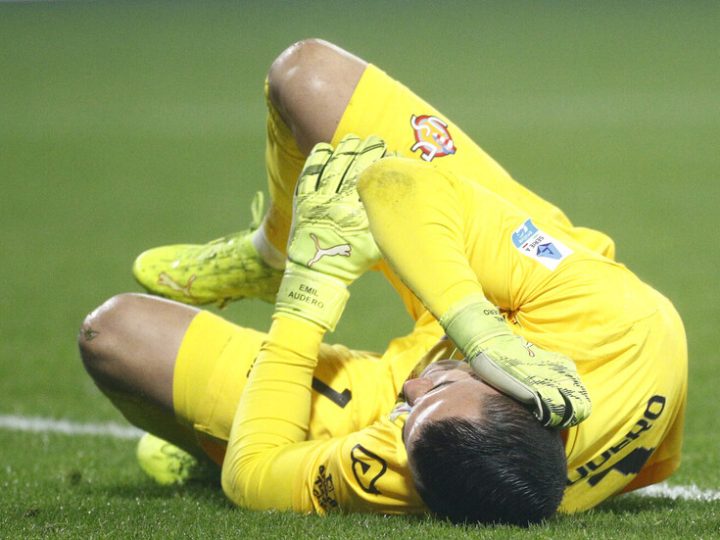 لحظة رعب في الدوري الإيطالي.. حارس كريمونيزي لا يسمع جيدا وعقوبات محتملة تهدد إنتر