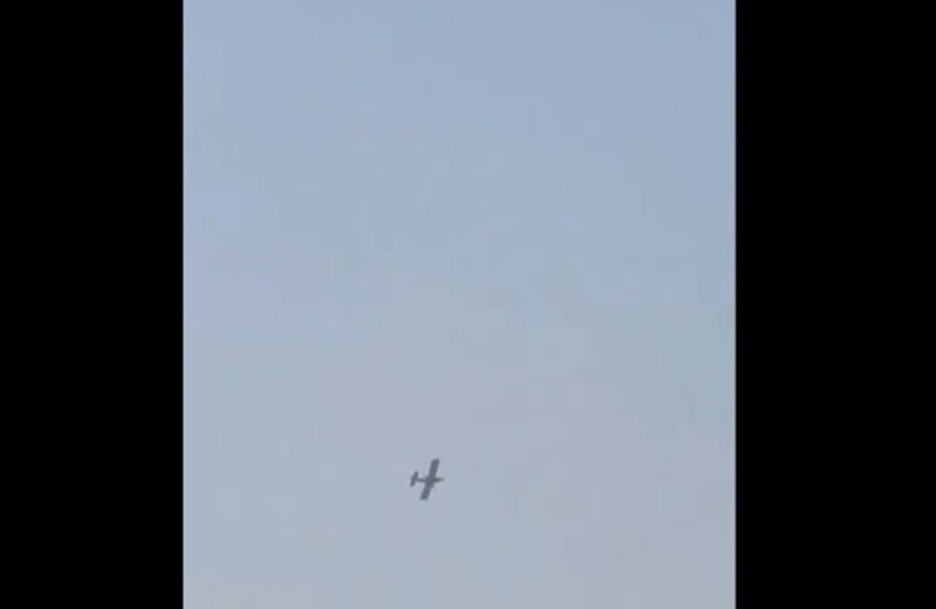 بماذا يرش الجيش الإسرائيلي أراضي جنوب لبنان وسوريا؟ (فيديو)