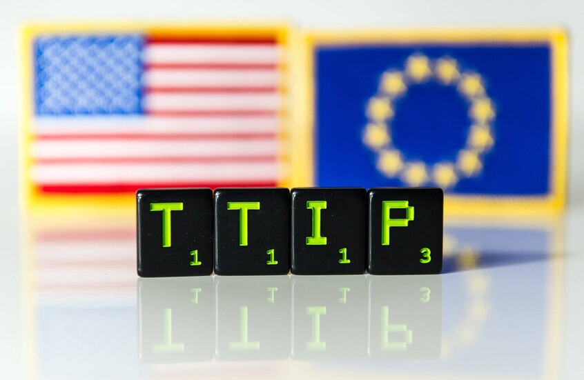 “بلومبرغ”: دعوات أوروبية لتقليص الاستثمار في الأصول الأمريكية