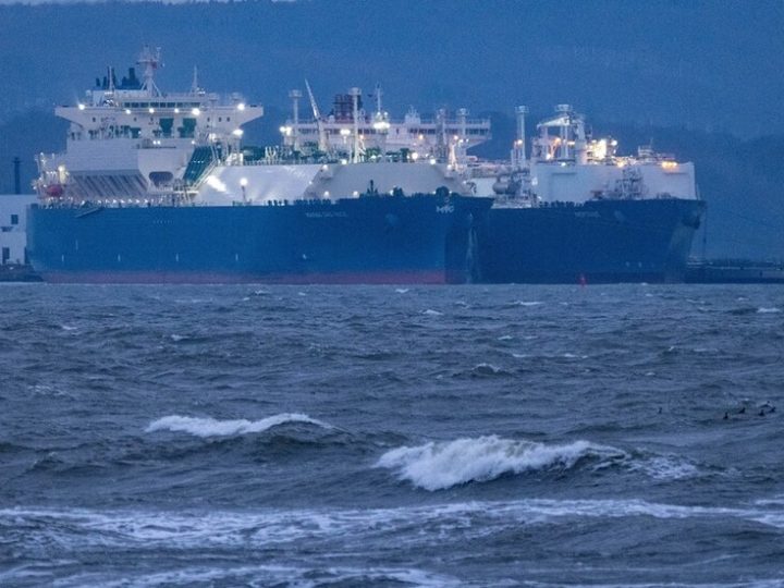 فنزويلا تصدر أول شحنة غاز مسال في تاريخها إلى الولايات المتحدة