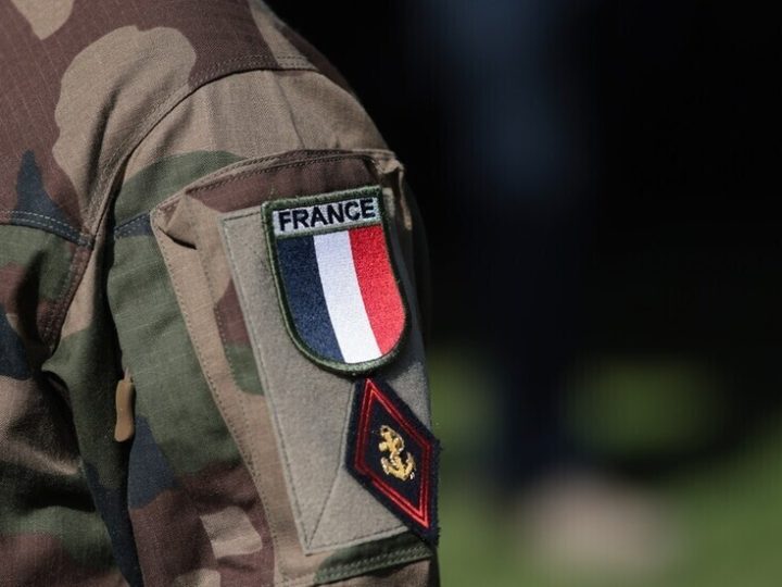 باريس تضع شرطا أمام لندن للحصول على حصة في صفقات الأسلحة الأوروبية إلى أوكرانيا