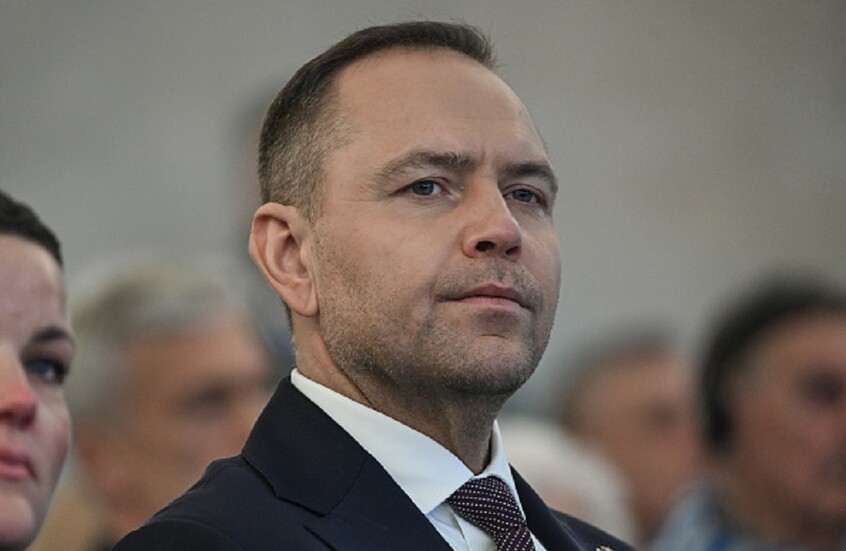 محارب بولندي قديم يعيد ميدالية مشاركته في حرب أفغانستان احتجاجا على تصريح ترامب