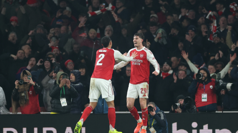 أرسنال يطيح بتشيلسي ويبلغ نهائي كأس الرابطة الإنجليزية