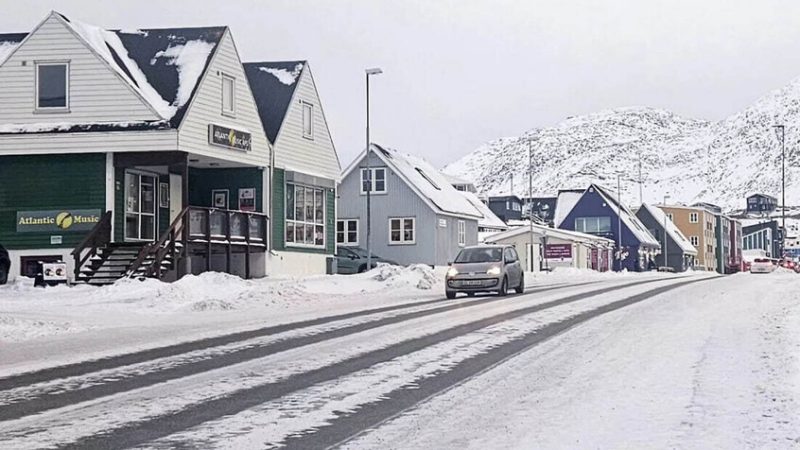 “بوليتيكو”: قضية غرينلاند قد تفشل منتدى المعادن الأمريكي