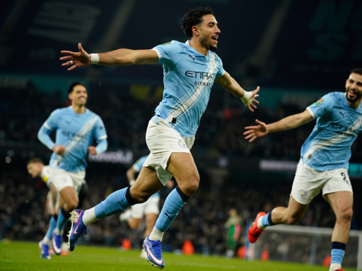 مرموش يقود مانشستر سيتي إلى نهائي كأس الرابطة الإنجليزية