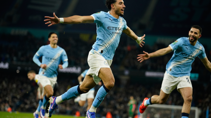 مرموش يقود مانشستر سيتي إلى نهائي كأس الرابطة الإنجليزية