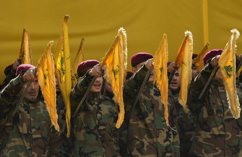 مستشار خامنئي في رسالة لحزب الله: “مستعدون للمواجهة”