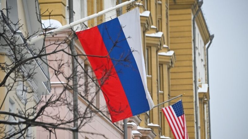 القيادة الأوروبية الأمريكية: واشنطن وموسكو تتفقان على استئناف الحوار العسكري رفيع المستوى