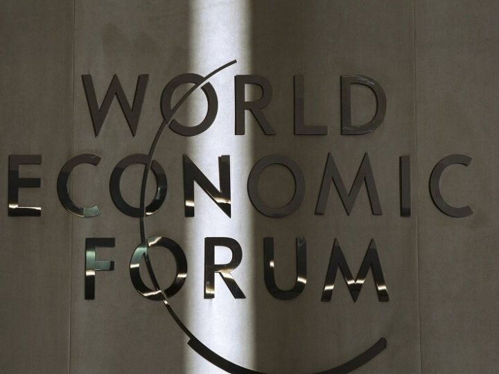 مسؤول روسي كبير يعلق على تضرر سمعة منتدى دافوس بسبب فضائح إبستين