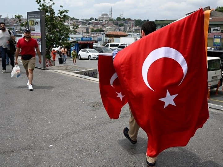 كبير مستشاري أردوغان حول قضية إبستين: شبكة شيطانية وعار على الإنسانية