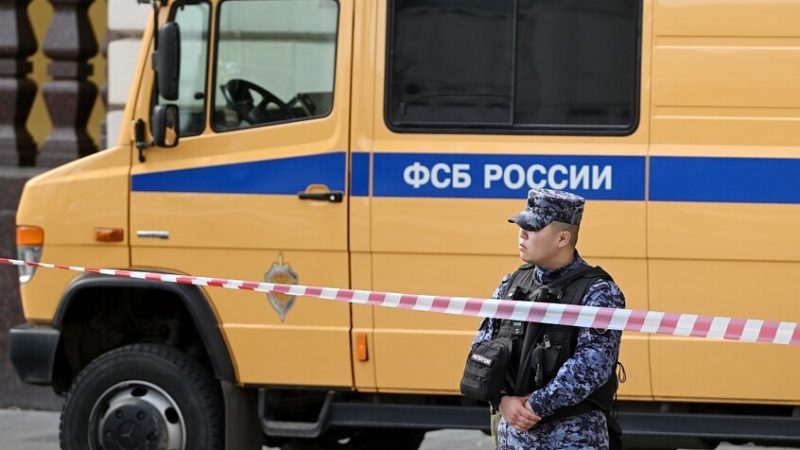 الأمن الروسي يعتقل أحد سكان إقليم خاباروفسك بتهمة التجسس لصالح أوكرانيا