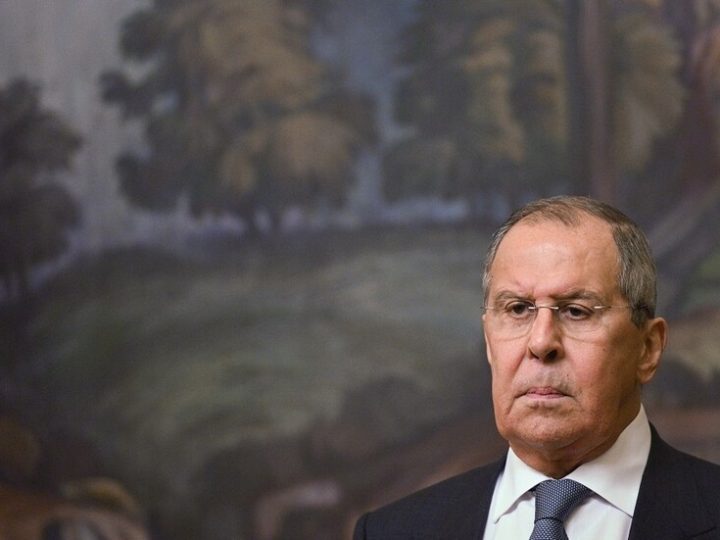لافروف يرد على تصريحات روته عن نشر قوات تحالف الراغبين داخل الأراضي الأوكرانية