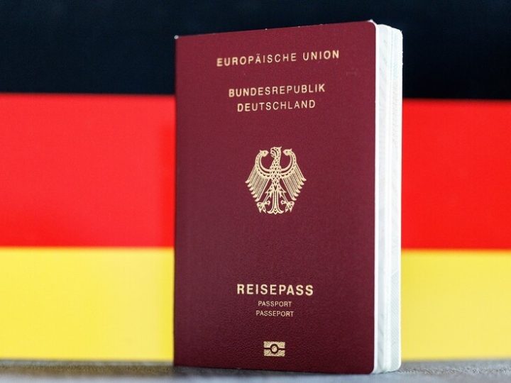 “تاس”: الألمان أكثر مواطني الاتحاد الأوروبي طلبا للجوء في روسيا