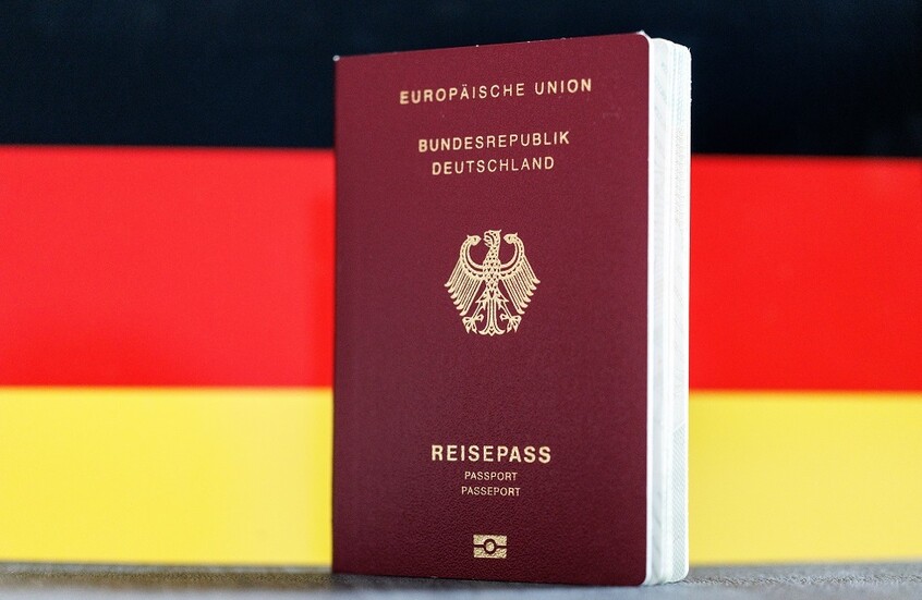 “تاس”: الألمان أكثر مواطني الاتحاد الأوروبي طلبا للجوء في روسيا