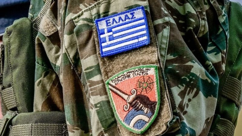 اليونان تحقق مع ضابط كبير يشتبه فيه بتسريب أسرار عسكرية للناتو