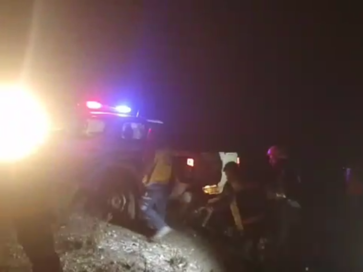 سوريا.. الدفاع المدني ينتشل جثتي طفلين جرفتهما السيول في منطقة عين عيسى بريف اللاذقية الشمالي