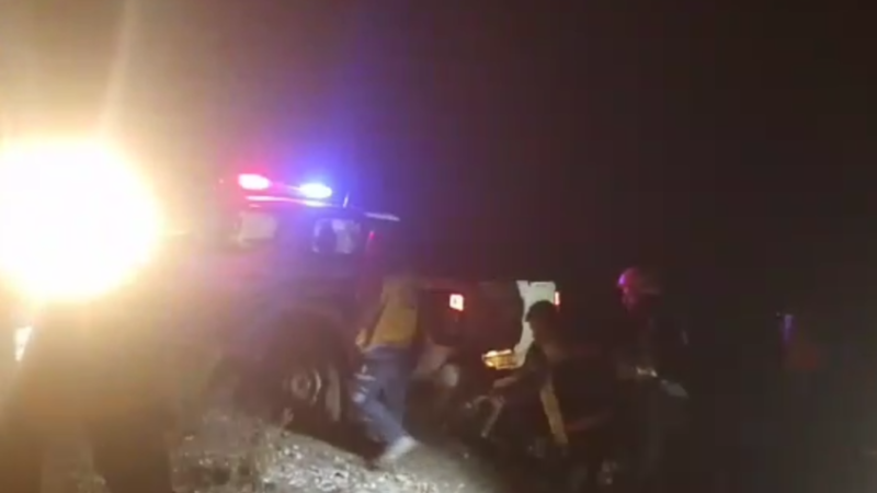 سوريا.. الدفاع المدني ينتشل جثتي طفلين جرفتهما السيول في منطقة عين عيسى بريف اللاذقية الشمالي