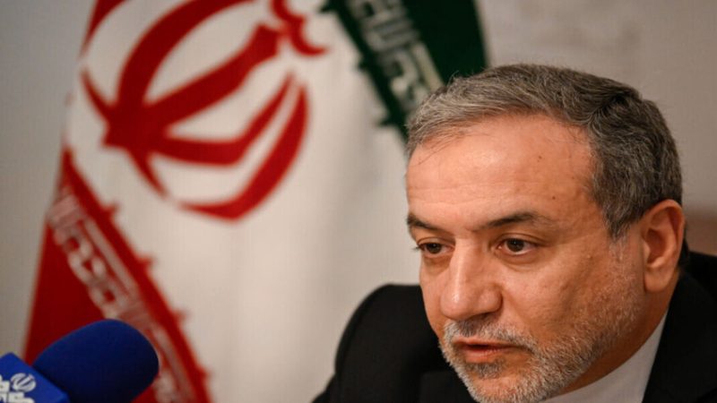 عراقجي: الانتشار العسكري الأمريكي في المنطقة لا يخيفنا